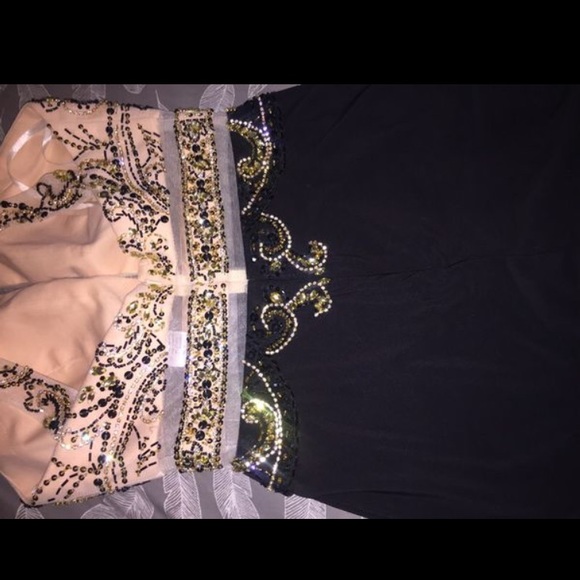 Prom Dress - Picture 4 of 5